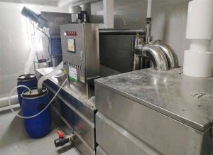 如何挑選性價比高的隔油器呢？全自動油水分離器廠...